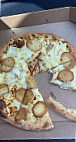 Domino's Pizza Noyal Sur Vilaine food