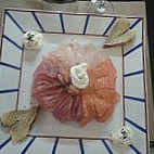 Restaurant Sushi Wok'n Rolls food