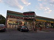 Shawarma Station outside